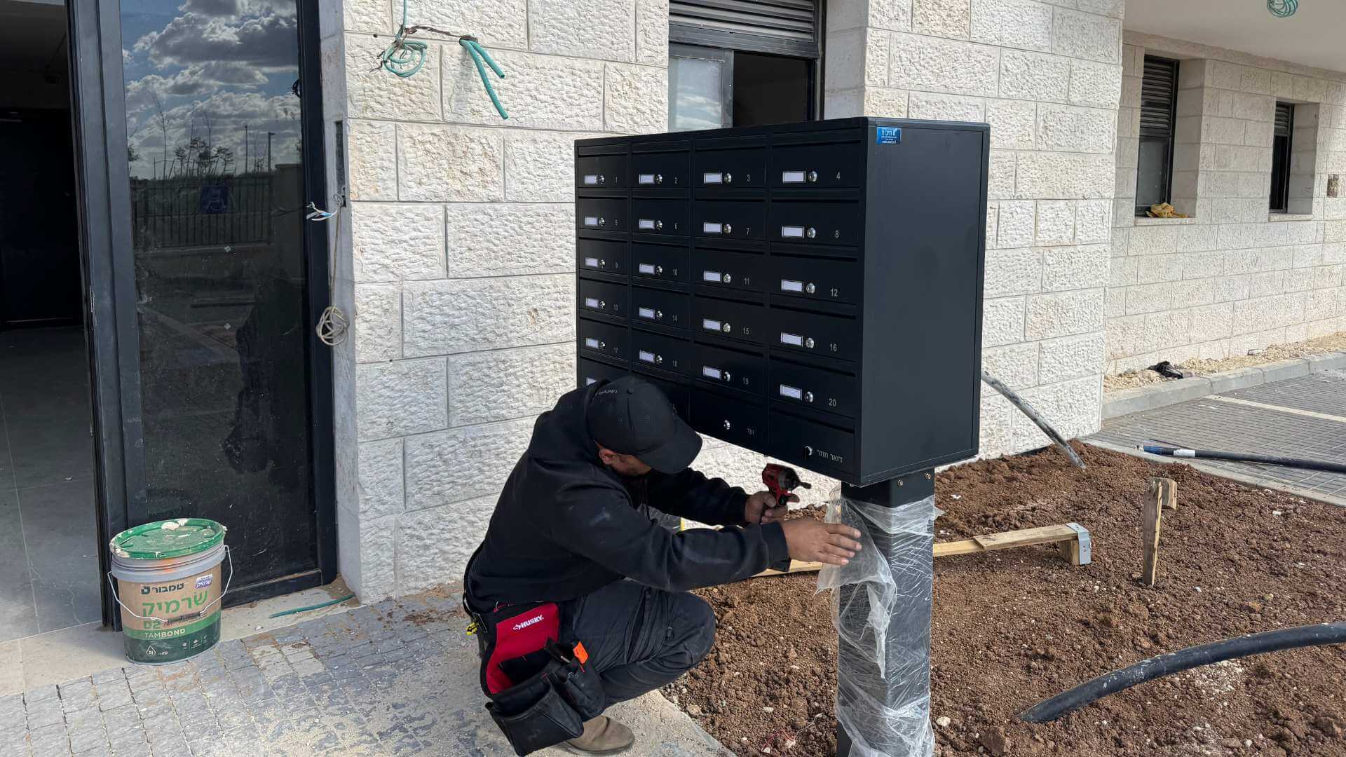 הרב עמרם רמת בית שמש תיבות דואר על עמוד